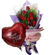 12 Red color rose bouquet with romantic balloon send philippines